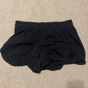 Athleta Mesh Racer Run Shorts – Women’s Medium – 4” Inseam